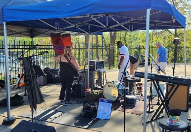 reel band set up on a friday_resized